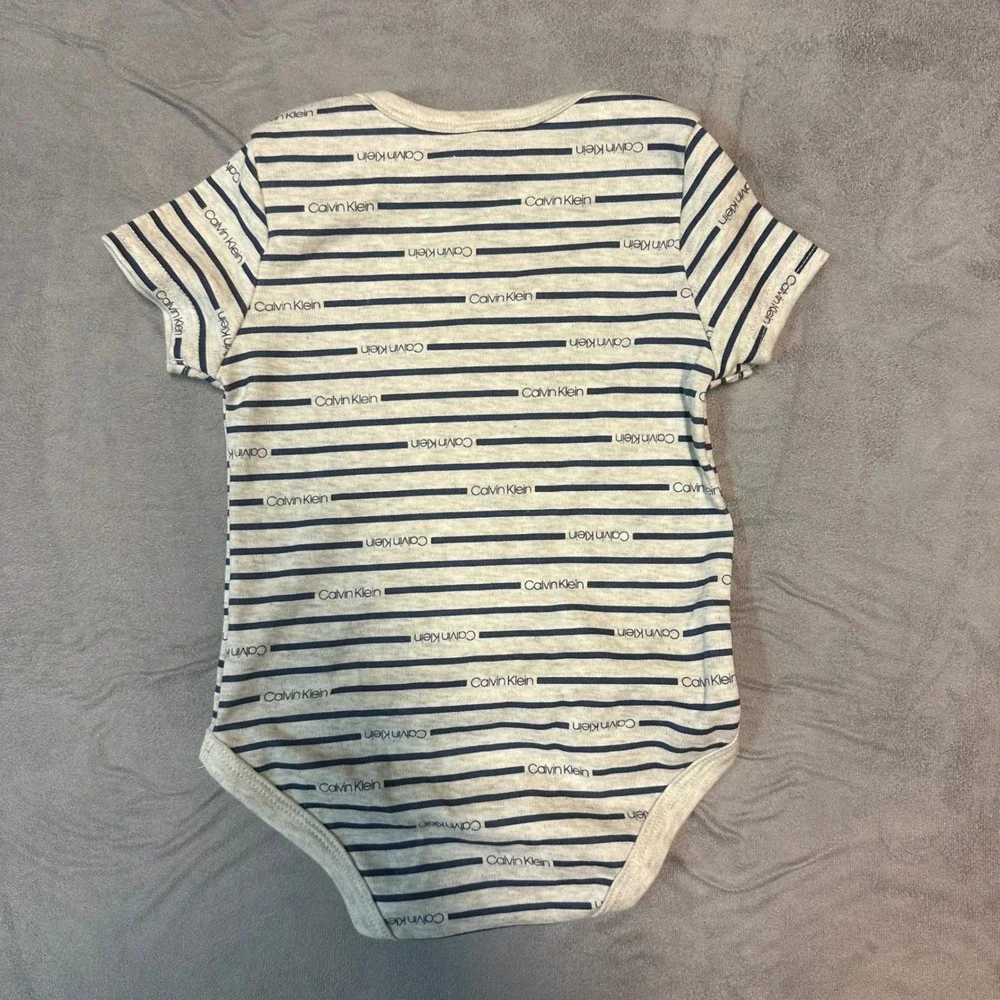 Calvin Klein Striped Bodysuit Short Sleeve Logo Print Infant 18M‎